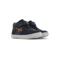 De extreme flex sneakers van Shoesme geven de perfecte balans tussen flexibiliteit, comfort en stijl. In de kleur dark blue, met anti-slip zool en ademende voering. VanZus