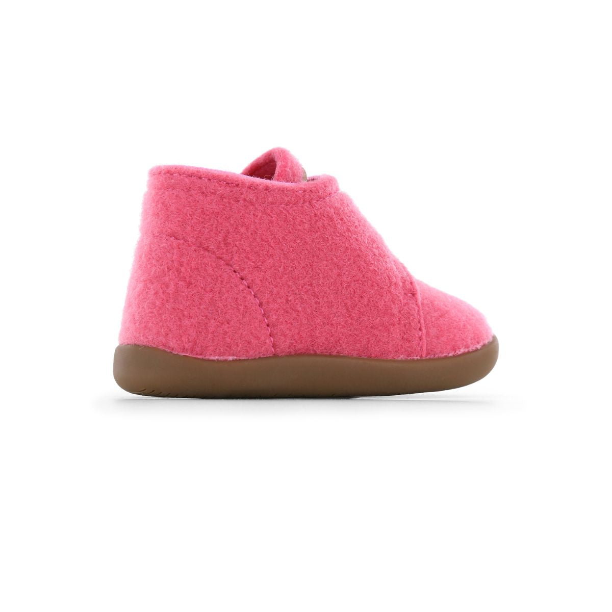 Met de Shoesme house shoe in de kleur pink scoor je een heerlijke pantoffel met klittenband voor je kind. De pantoffels hebben een flexibele anti-slip zool en zijn gemaakt van wolvilt. Door de anti-slip zolen en de flexibiliteit zijn de pantoffels ook geschikt voor kinderen die de eerste stapjes zetten. VanZus