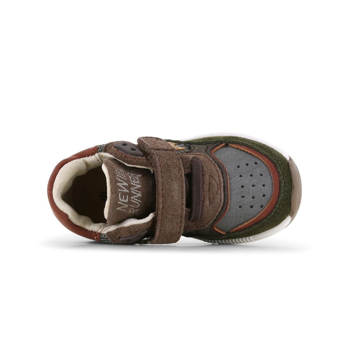 Met een sportief ontwerp en een flexibele zool, geeft de trainers sneaker van Shoesme  demping en grip op ieder oppervlak. Kleur brown/grey, met handige elastische vetersluiting. VanZus