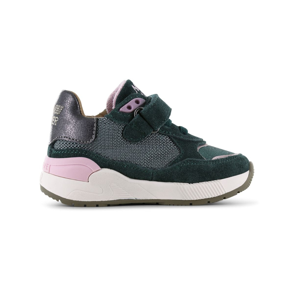 Met een sportief ontwerp en een flexibele zool, geeft de trainers sneaker van Shoesme  demping en grip op ieder oppervlak. Kleur dark green pink, met handige elastische vetersluiting. VanZus