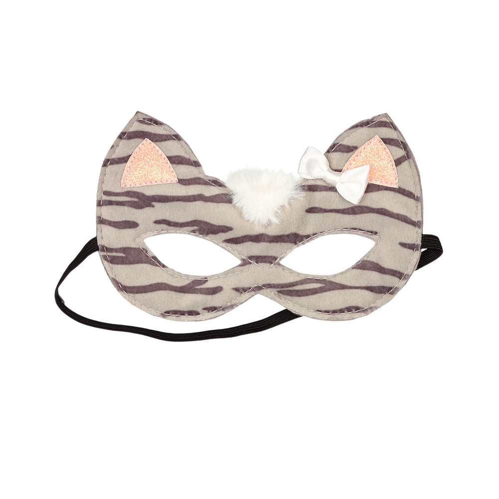 Met dit schattige Souza! catia masker verandert jouw kindje in een schattige kat. Miauw! Dit verkleedmasker van het Nederlandse merk Souza! is ideaal voor verkleedfeestjes, toneelstukjes en gewoon om lekker mee te spelen. VanZus
