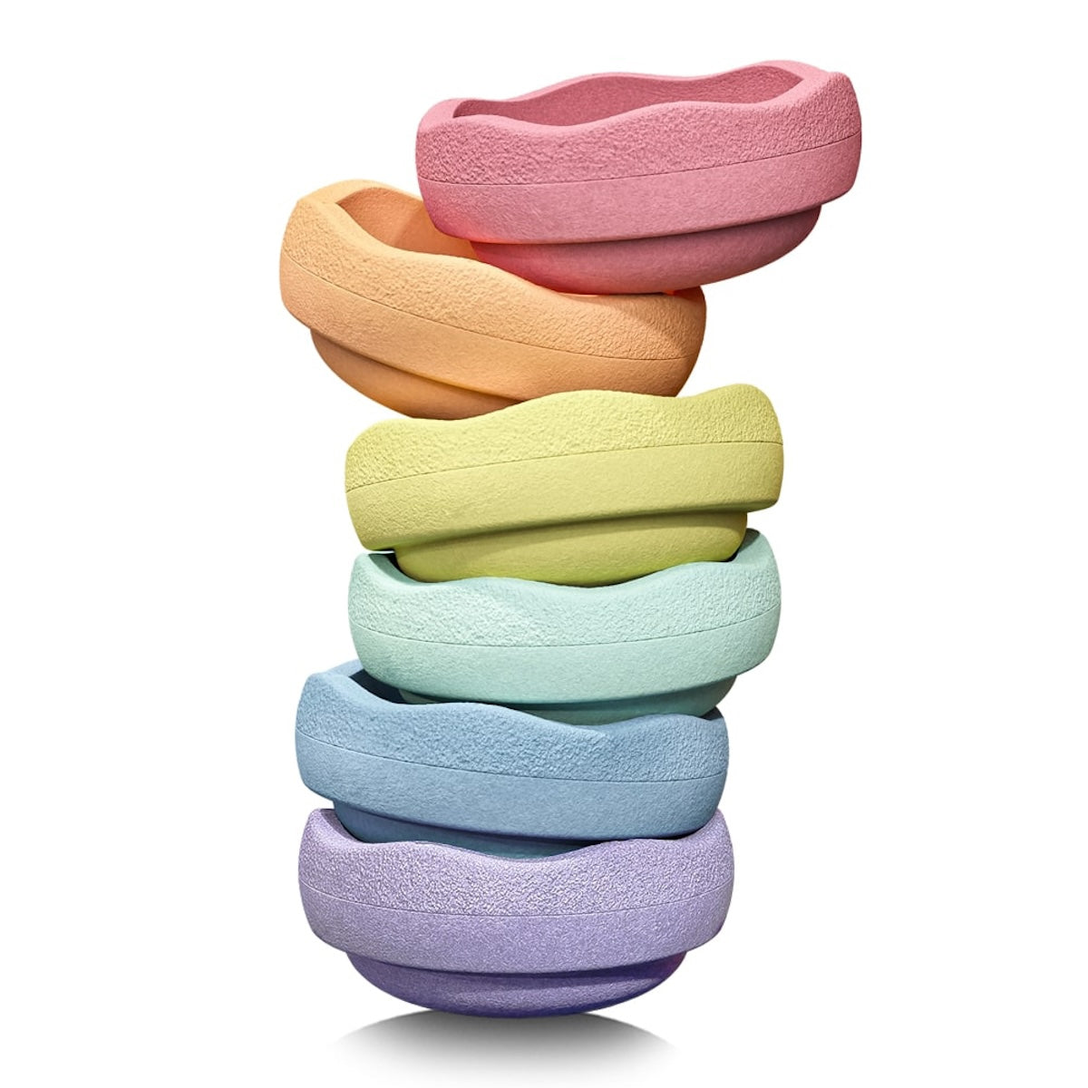 De Stapelstein Original mini rainbow set pastel 6 stuks is het perfecte open einde speelgoed dat zorgt voor urenlang speelplezier. Deze nieuwe set is de kleine versie van de originele Stapelstein stenen! Speciaal ontwikkeld voor kleine handen en ze zijn half zo groot als de originele stenen. VanZus