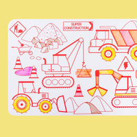 Voor creatieve kinderen: de super construction mini kit met siliconen mat + 4 markers van Super Petit. Ideaal voor thuis en onderweg. Uitwisbaar, droogt snel en is niet giftig. Geschikt vanaf 3 jaar. VanZus