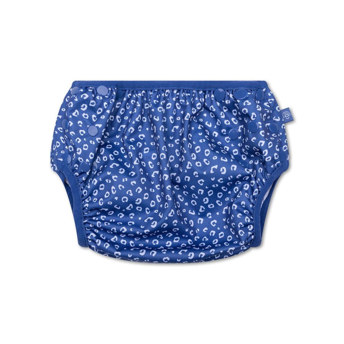 Een Swim Essentials zwemluier blue leopard is onmisbaar wanneer je een kleine hebt. Met deze duurzame zwemluier kan jouw kindje genieten van het water, zonder dat jij je druk hoeft te maken om een ongelukje. VanZus.