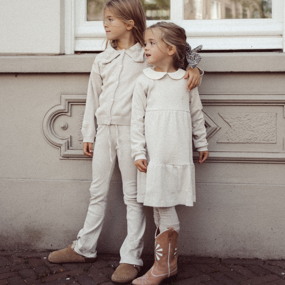 Two You Label lilly straight legging embroidery flower oat