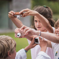 Is jouw kindje een echte creatieveling? Dan zal hij of zij zeker blij worden van deze zoo friends camera in cat van The Zoofamily. Met deze superschattige kindercamera kan je kleintje professionele foto's en video's maken. Het is de leukste kindvriendelijke camera die er is! VanZus