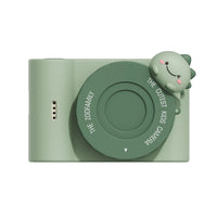 Is jouw kindje een echte creatieveling? Dan zal hij of zij zeker blij worden van deze urban zoo camera in dino green van The Zoofamily. Met deze superschattige kindercamera kan je kleintje professionele foto's en video's maken. Het is de leukste kindvriendelijke camera die er is! VanZus