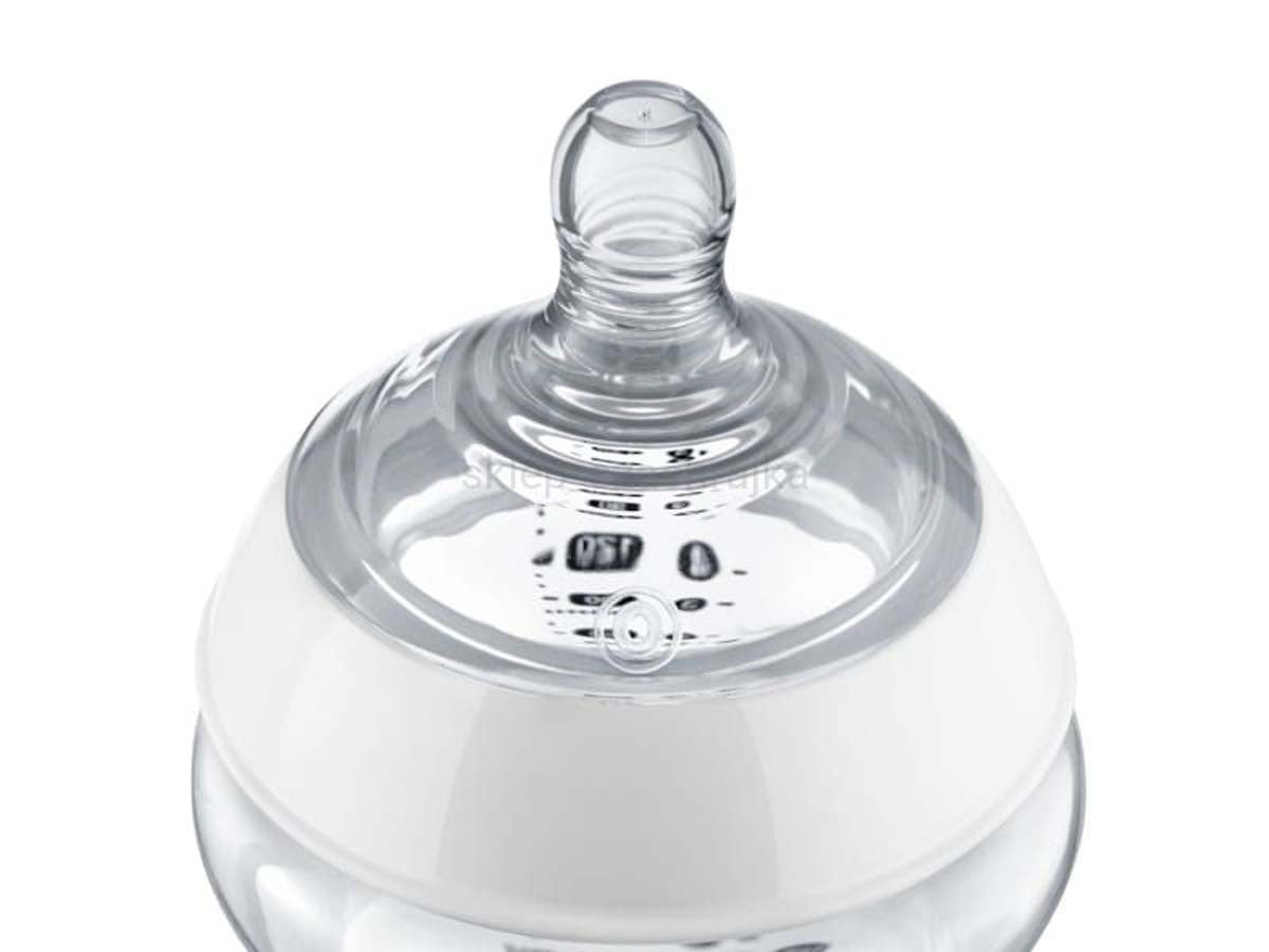 De Tommee Tippee babyfles 3 colors 150 ml 3 stuksuit de closer to nature lijn, zijn flessen voor baby's vanaf de geboorte. De flesspeen bootst de borst na en de easi-vent laat lucht ontsnappen. Inhoud: 3x 150 ml. VanZus.