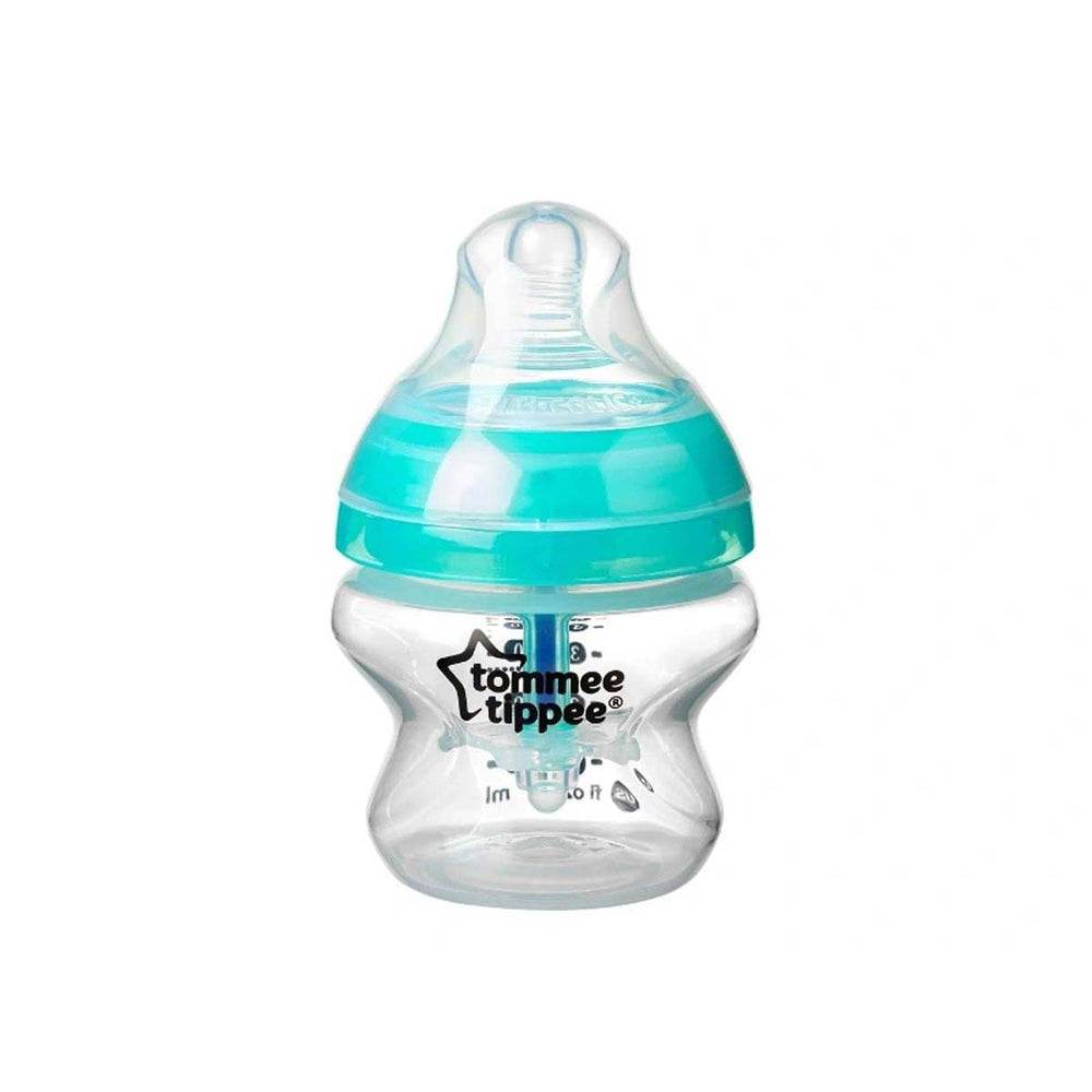 De Tommee Tippee babyfles blue advanced 150 ml uit de closer to nature lijn, is een fles voor baby's vanaf de geboorte. De fled heeft een anti-koliek ventiel en de flesspeen bootst de borst na. Inhoud: 150 ml. Blauw. VanZus.