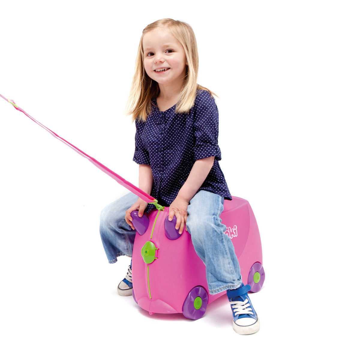 Ga je op vakantie of uit logeren? Dan neem je trunki ride on roze trixie mee! De koffer maakt reizen met kinderen relaxter. Zelf rijden of je kindje voorttrekken als hij of zij moe is. In verschillende soorten. VanZus