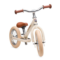 Bestel de Trybike steel 2-in-1 driewieler in de kleur cream vintage en laat je kindje het plezier van fietsen ontdekken! Eenvoudig om te bouwen van een loopfiets naar een echte fiets. Duurzaam en veilig. VanZus