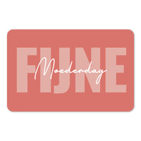 Met de digitale  cadeaubon 'Fijne Moederdag' van VanZus geef je mama een mooi cadeau waarmee ze zelf haar favoriete producten kan uitkiezen in onze webshop. VanZus