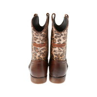 De cowboylaarzen animal marron van Tocoto Vintage zijn perfect om te combineren met een jurkje of jeans. Kleur bruin met mooie animal panter print. In de maten 26 t/m 33. Ook in  stars marron verkrijgbaar. VanZus