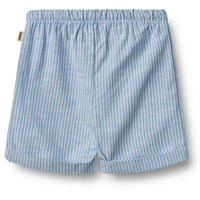 De Wheat milton shorts in de kleur blue stripe is de perfecte korte broek voor je kleine baby. Het shortje is gemaakt van heerlijk zacht geweven biologisch katoen en is daardoor erg comfortabel voor je kleintje. VanZus.
