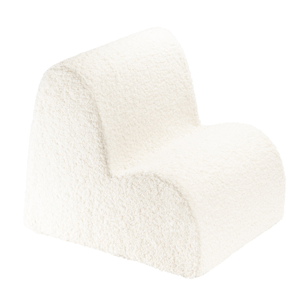 Ooh, de Wigiwama cloud stoel cream white is toch een geweldige relax stoel voor jouw kindje?! Deze stoel lijkt op een pluizige wolk en is dus super uitnodigend voor kinderen om op te gaan zitten. VanZus.