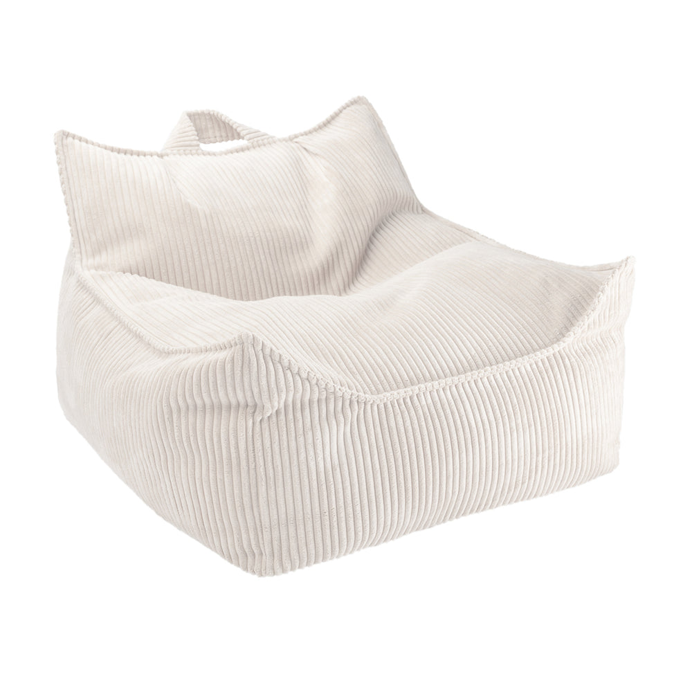 De Wigiwama beanbag stoel marshmallow is een heerlijke plek voor je kleintje om even tot rust te komen. Deze zitzak stoel is heerlijk zacht en zit super comfortabel. Een boek en snack erbij en relaxen maar! VanZus.