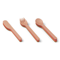 De Liewood ryan bestekset 9-pack tuscany rose is de perfecte bestekset voor kinderen. Deze 9-delige set bestaat uit 3 messen, 3 vorken en 3 lepels. De leuke kleurtjes maken dit bestek extra aantrekkelijk voor kindjes. VanZus.