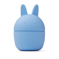De badspeeltjes gaby 5-pack in de kleur blue van het merk Liewood zijn ideaal voor een bad sessie. De verschillend gekleurde diertjes zijn makkelijk vast te pakken, in te knijpen en uit elkaar te halen. Heerlijk speelgoed voor in bad! VanZus