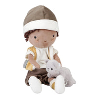Little Dutch knuffelpop Jake is de ideale speel- en knuffelvriend voor je kleintje. Vrolijk design en geschikt vanaf 12 maanden. Jake is 35 cm. VanZus