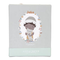 Little Dutch knuffelpop Jake is de ideale speel- en knuffelvriend voor je kleintje. Vrolijk design en geschikt vanaf 12 maanden. Jake is 35 cm. VanZus