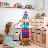 Laat je fantasie de vrije loop gaan met deze fantastische Connetix rainbow creative pack 102 stuks. Deze set met bouwelementen in vrolijke kleuren is ideaal om de mooiste bouwwerken mee te maken. Imposante kastelen, hoge prinsessentorens en magische paleizen. Alles kan! VanZus