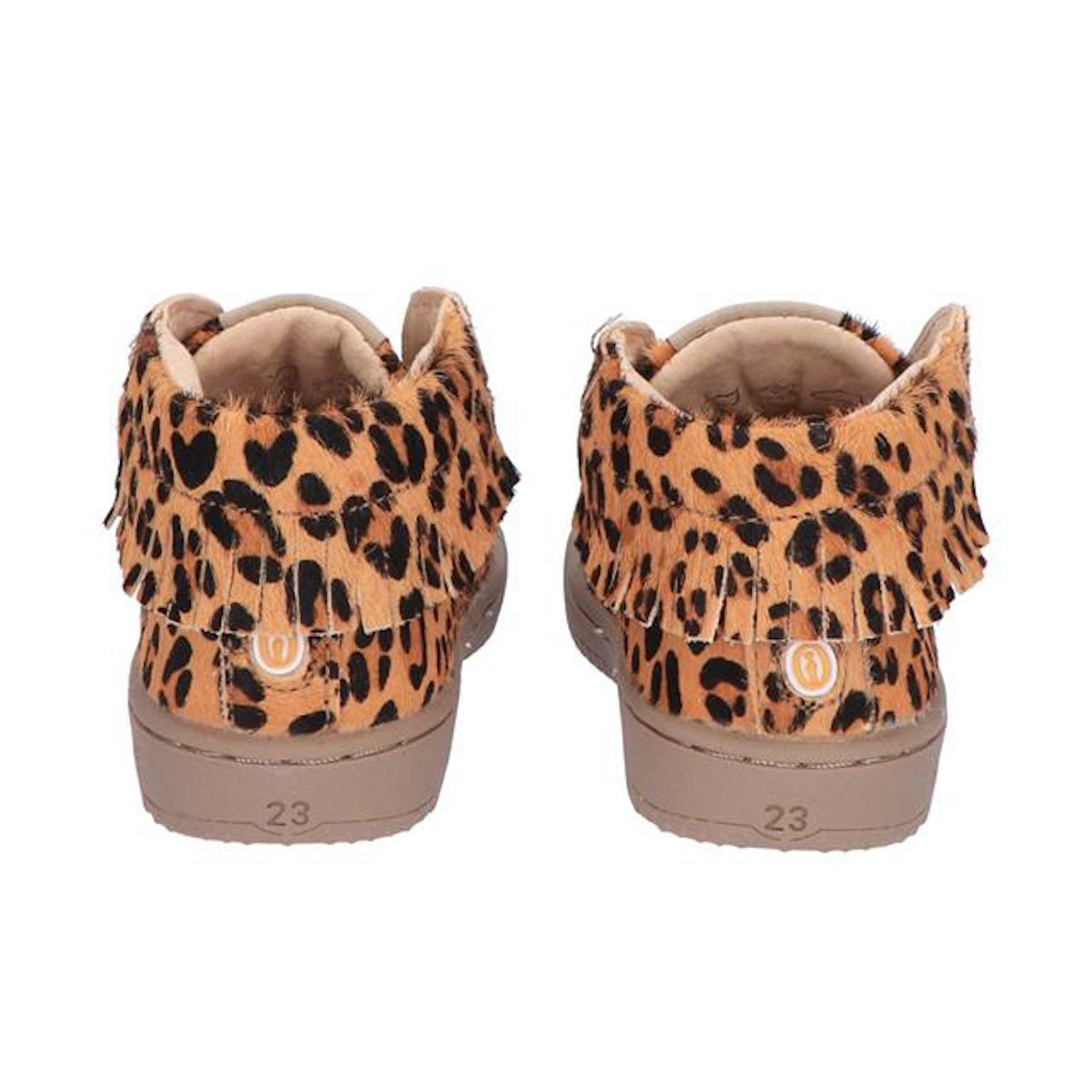 Stijlvol, comfortabel en veilig: de Shoesme baby-proof sneakers in cognac panter. Speciaal ontworpen voor kindjes die hun eerste stapjes zetten. Met veters en anti-slipzool. In verschillende kleuren en maten. VanZus