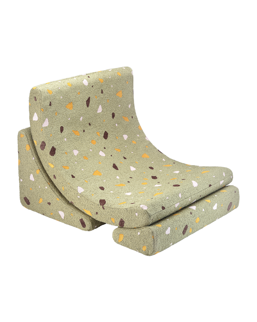 De Wigiwama moon stoel terrazzo moss is een heerlijke plek voor je kleintje om even tot rust te komen. Deze maanvormige stoel is heerlijk zacht en zit super comfortabel. VanZus