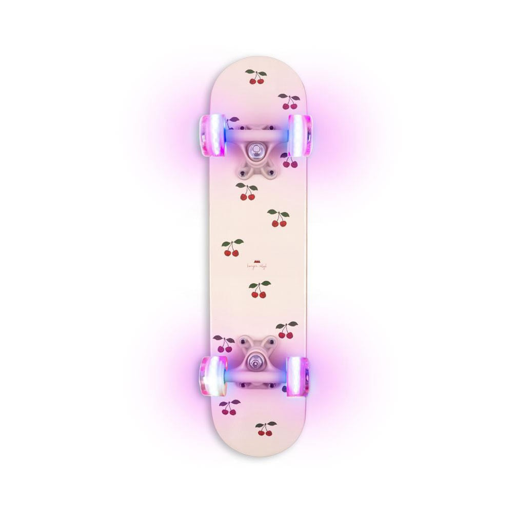 Konges Slojd skateboard cherry