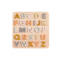 De Kid's Concept alfabet puzzel Engels is echt iets voor jouw kindje als hij of zij houdt van spelenderwijs leren. Deze leuke puzzel bestaat uit alle letters van het alfabet, van A tot Z. VanZus.
