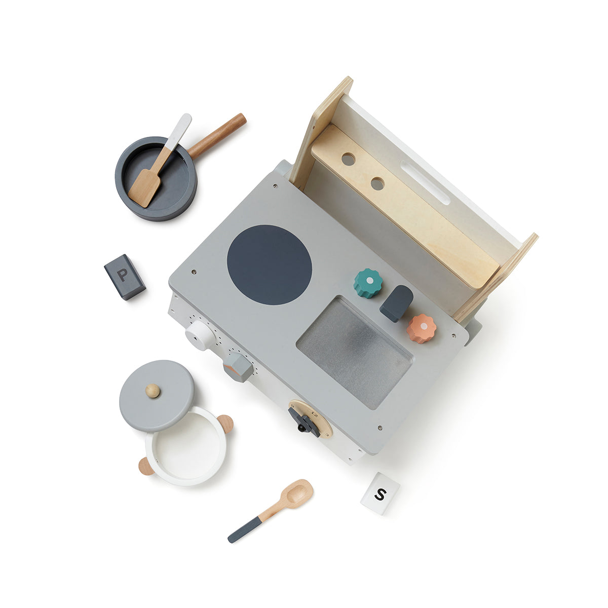 Deze Kid's Concept mini keuken is ideaal wanneer je niet zoveel ruimte in huis hebt voor een grotere speelkeuken. Deze kleine variant van de speelgoedkeuken is namelijk heel compact, maar net zo leuk en zet je gemakkelijk op een tafel of bureautje. VanZus.