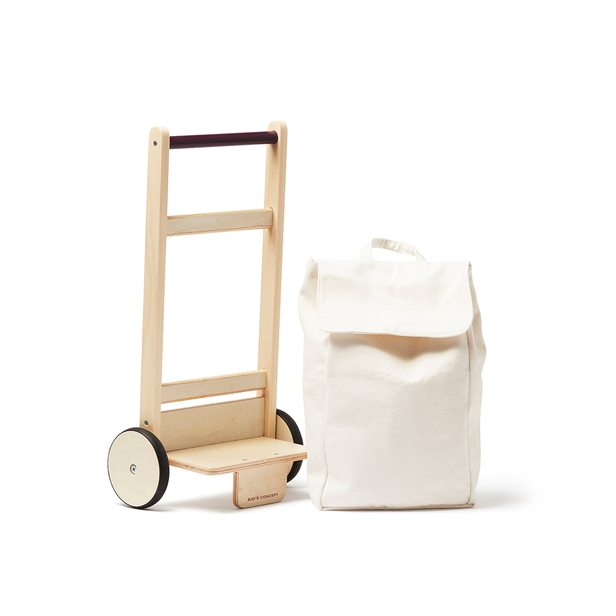 Hoe leuk is deze Kid's Concept boodschappentrolley? Perfect voor een rollenspel waarbij je kindje boodschappen gaat doen. Dankzij deze handige trolley hoeft je kindje niet meer zware boodschappentassen te tillen. VanZus.