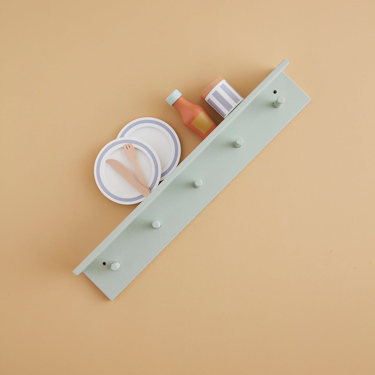 De Kid's Concept houten kapstok met plankje mintgroen is het perfecte accessoire voor op een kinderkamer. Deze leuke kapstok is namelijk een kapstok en wandplank in één. VanZus.