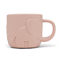 Drinken doe je uit de leuke Done by Deer peekaboo beker elphee powder. De siliconen roze kinderbeker met olifant moedigt je kleine eter aan om de beker helemaal leeg te drinken. VanZus.