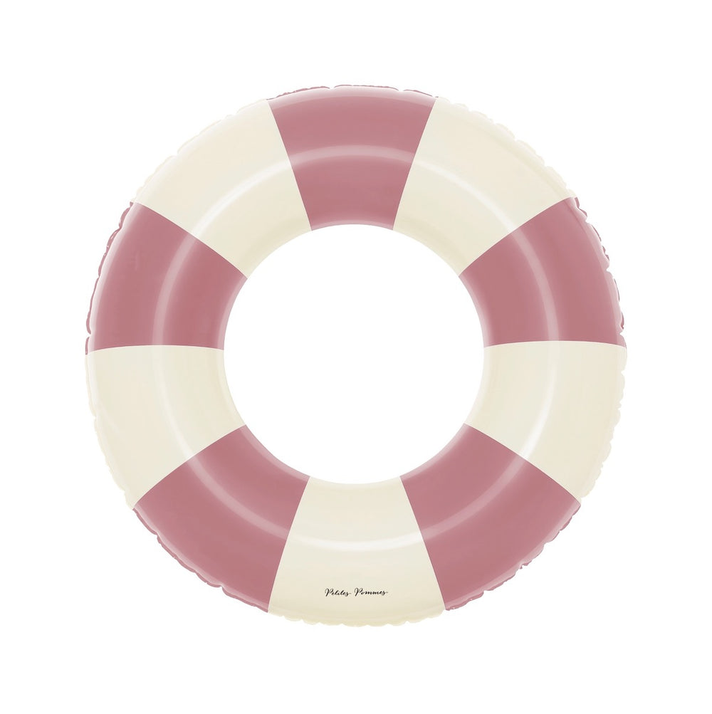 De Petites Pommes Anna zwemband in de kleur Dark rose (roze) is een opblaasbare zwemband met een diameter van 60cm. Deze zwemband heeft een leuk en kleurrijk ontwerp in een streep design. VanZus