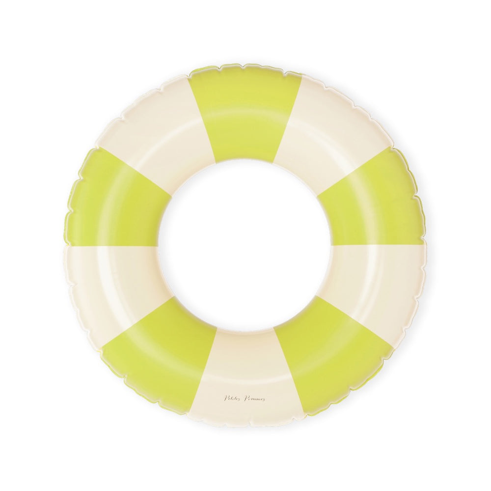De Petites Pommes Anna zwemband in de kleur Neon (geel) is een opblaasbare zwemband met een diameter van 60cm. Deze zwemband heeft een leuk en kleurrijk ontwerp in een streep design. VanZus