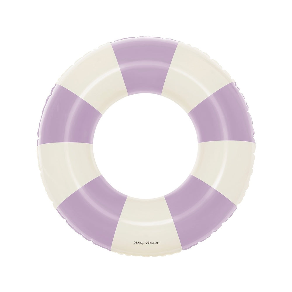 De Petites Pommes Anna zwemband in de kleur Violet (paars) is een opblaasbare zwemband met een diameter van 60cm. Deze zwemband heeft een leuk en kleurrijk ontwerp in een streep design. VanZus