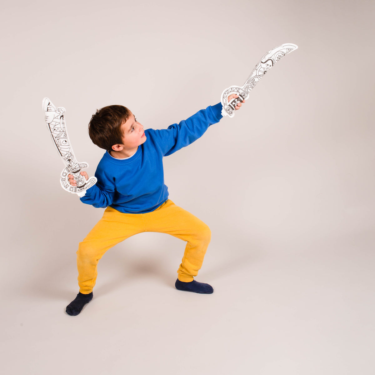 De OMY air toy opblaasbare kleurplaat pirates zorgt voor urenlang speelplezier voor je kindje. Deze leuke kleurplaat kun je inkleuren, opblazen en er vervolgens lekker mee spelen of gebruiken als decoratie. VanZus