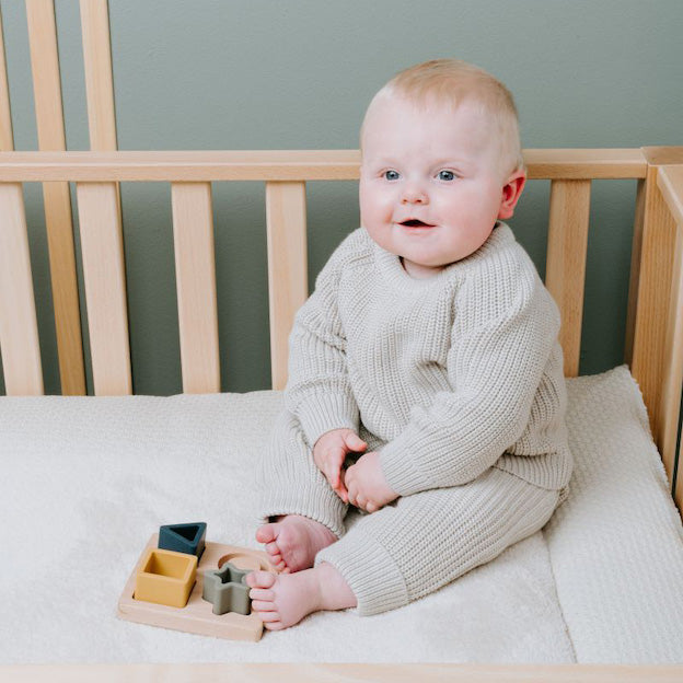 Dit fijne boxkleed Sky in de kleur warm linen van Baby’s Only is ideaal om te gebruiken in de box van jouw baby. VanZus