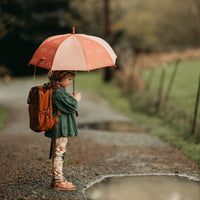 Bij regen én zonneschijn zorgt de duurzame Grech & co. paraplu kids sunset ervoor dat je stijlvol voor de dag komt. Leuk voor kinderen die willen matchen met hun grote broer/zus, mama of papa. VanZus