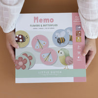 Het memory spel Flowers & Butterflies van Little Dutch is vermakelijk én educatief. Match de identieke kaartjes tot dat alle kaartjes zijn omgedraaid. De speler met de meeste kaartjes wint! VanZus