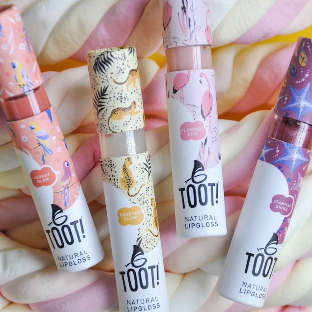 Met Toot! natuurlijke lipgloss cheetah glow, haal je een natuurlijke, verantwoorde lipgloss in huis, waar kinderen geen genoeg van kunnen krijgen. Natuurlijke ingrediënten, glutenvrij, zacht voor de huid. VanZus.