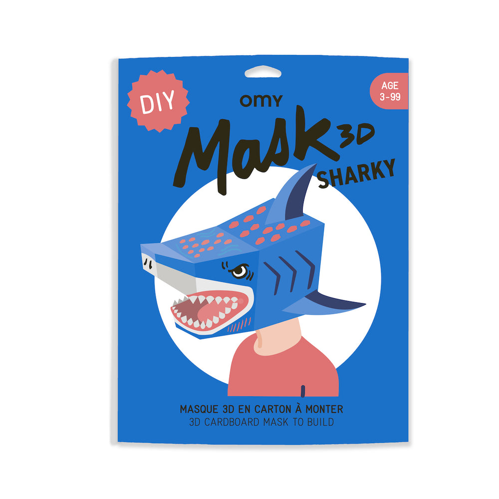 Met het OMY 3D masker Shark is niets wat het lijkt. Verras iedereen om je heen met dit vrolijke XXL 3D masker van een haai! Het masker wordt plat geleverd, maar jij kan hem zelf helemaal in elkaar zetten. VanZus.
