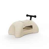 De Scoot and Ride My First sand is een hele leuke 3-in-1 loopwagen in een mooie beige kleur. Dit multifunctionele wagentje is perfect voor je kleintje om de wereld mee te ontdekken. VanZus.