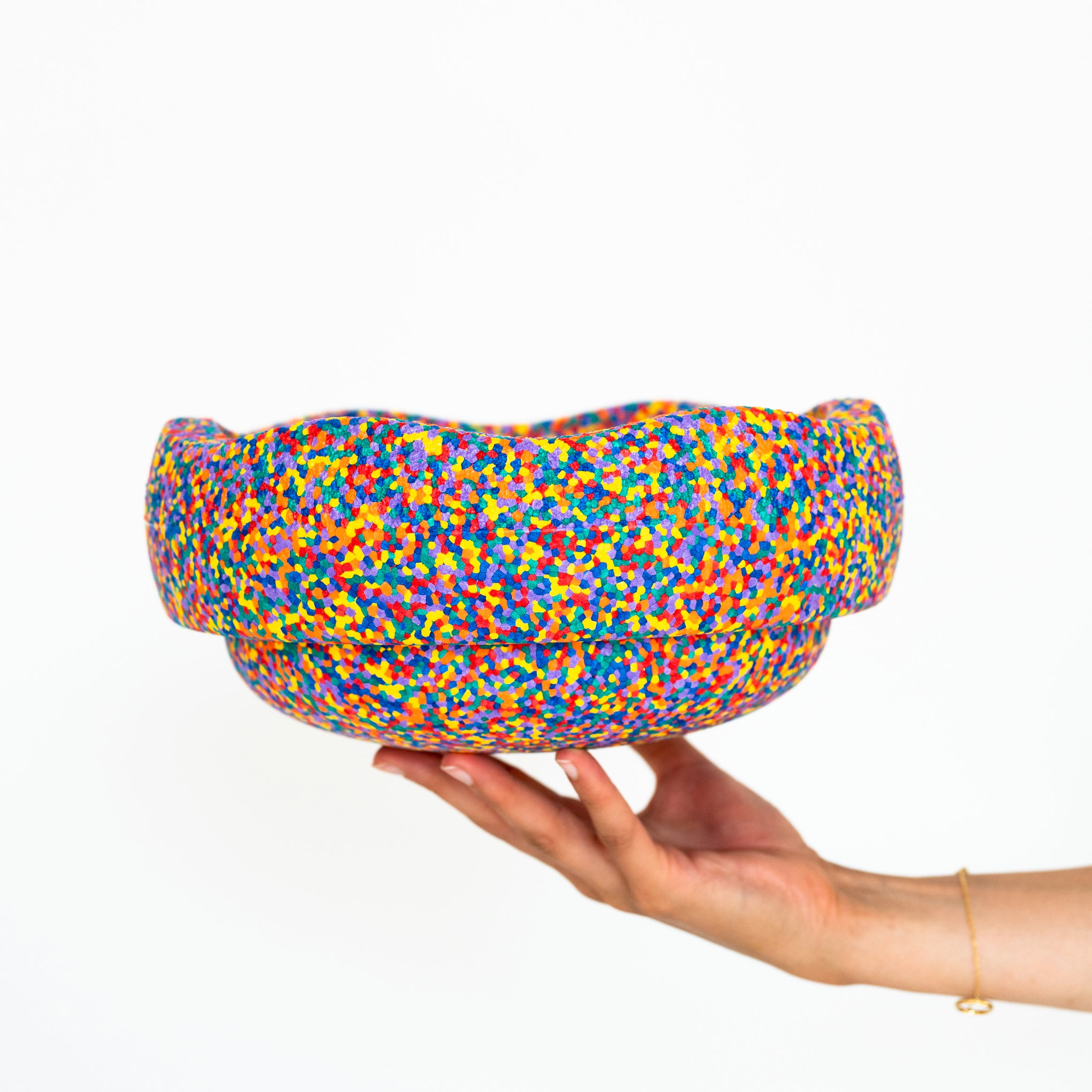 Stapelstein Original confetti classic is het perfecte, duurzame, open einde speelgoed. Gebruik de steen om te balanceren, te bouwen of als krukje of opstapje; de mogelijkheden zijn eindeloos. VanZus.